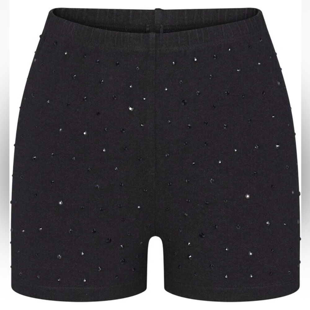 SKIMS NWT OUTDOOR RHINESTONE SHORT Sz XSMALL Color WASHED ONYX BLACK